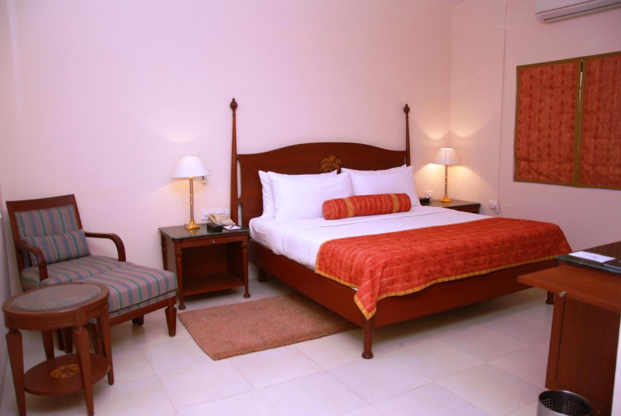 Hotel The Lalit Traveller Khajurāho Zimmer foto
